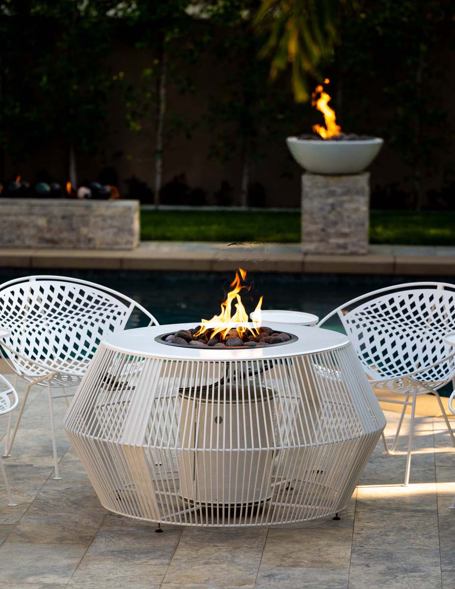 The Outdoor Plus Cesto Fire Pit - Black & White Collection