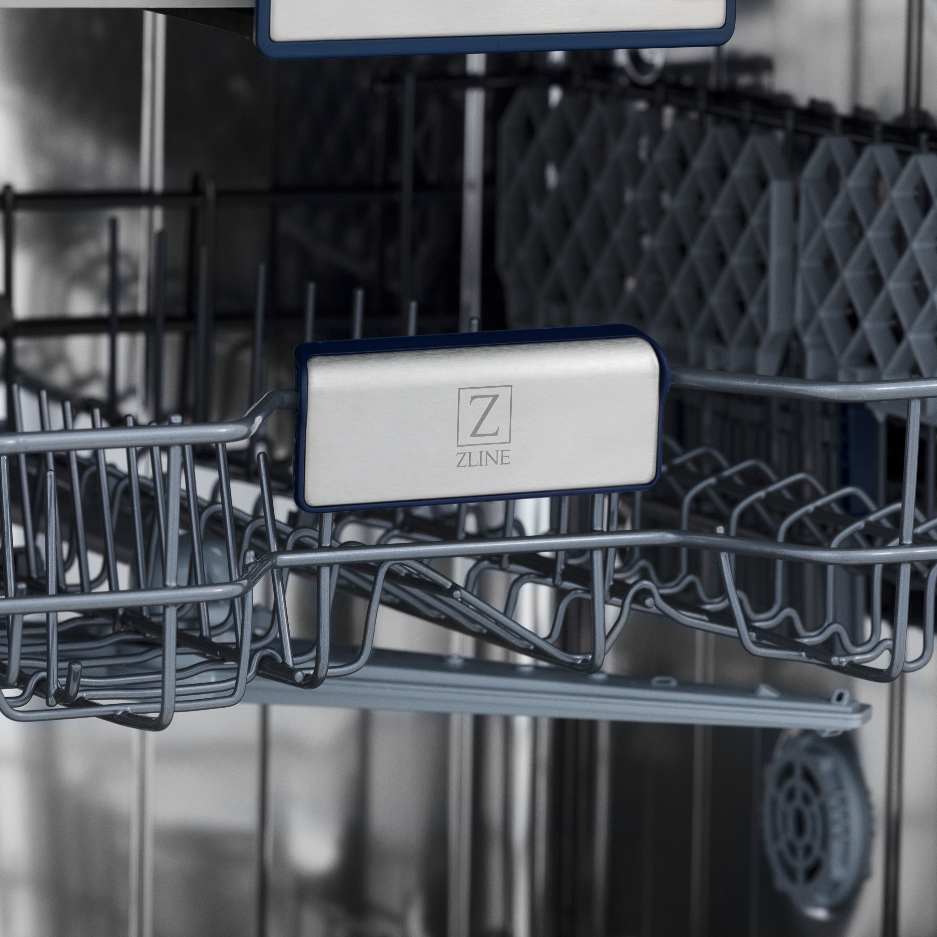 ZLINE 24" Tallac Series 3rd Rack Dishwasher in Custom Panel Ready with Stainless Steel Tub and Traditional Handle, 51dBa (DWV-24)