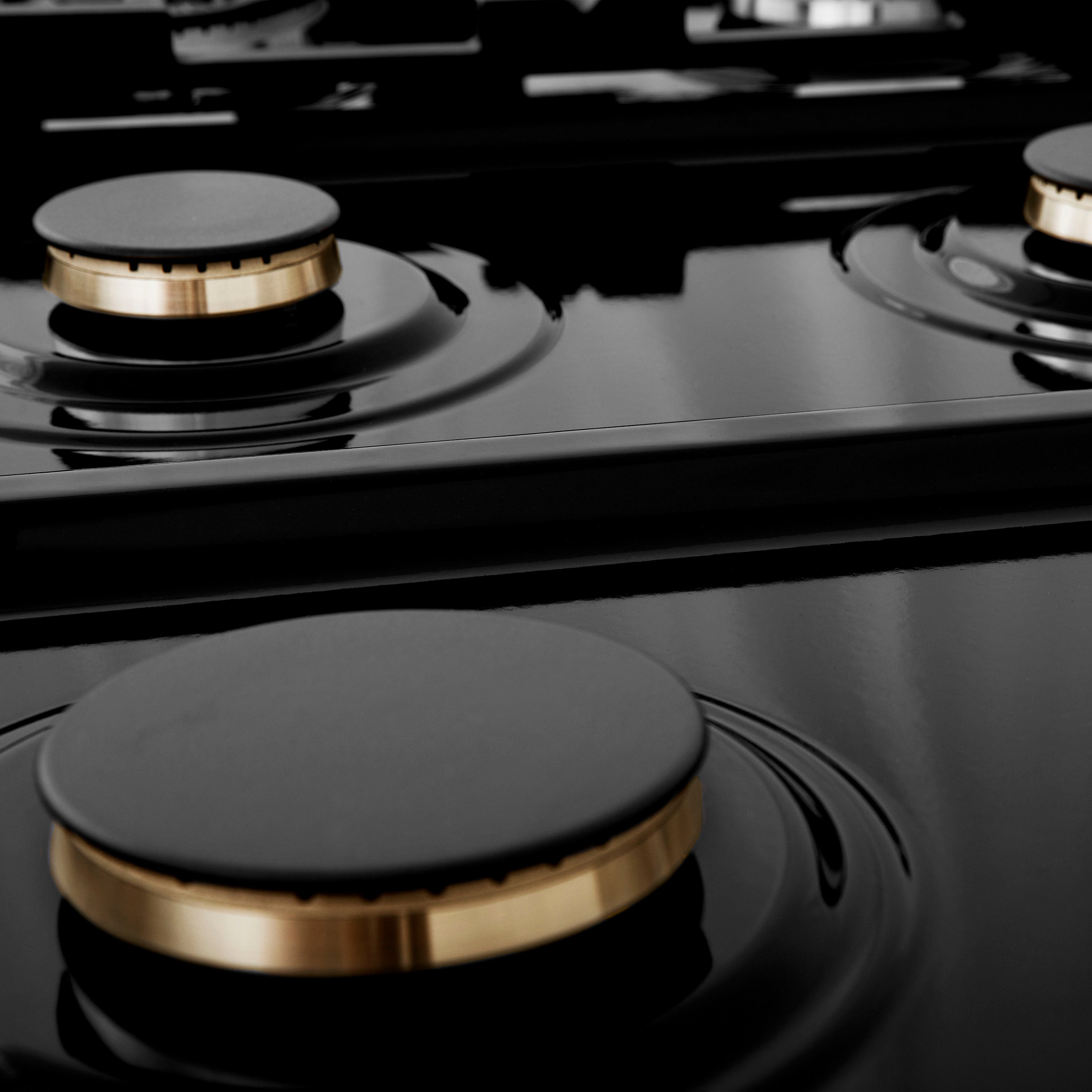 ZLINE Autograph Edition 36" Porcelain Rangetop with 6 Gas Burners in DuraSnow® Stainless Steel and Accents (RTSZ-36)